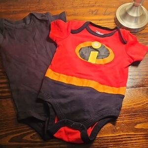 NWOT Disney Baby Incredibles Onesie And Gerber Onesie